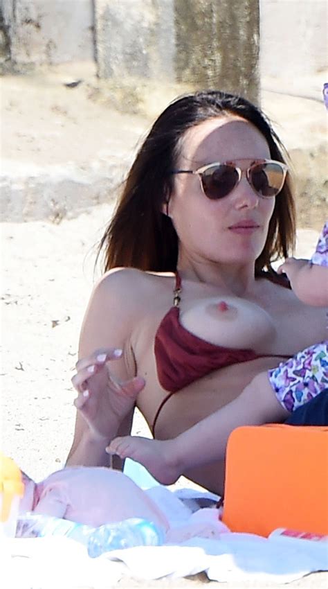 tamara ecclestone nipple slip 2 photos thefappening