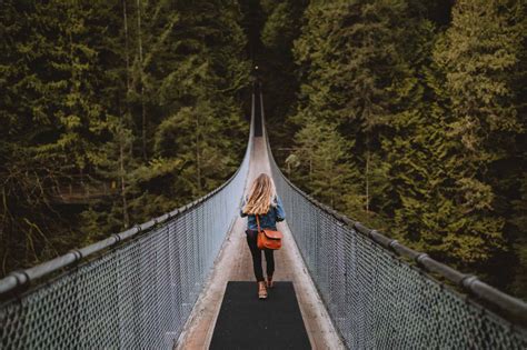 what to expect at capilano suspension bridge park in vancouver canada