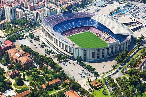 the largest football soccer stadiums in the world