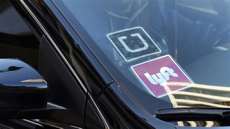 Uber Lyft Begin Offering Free Rides To Vaccination Sites