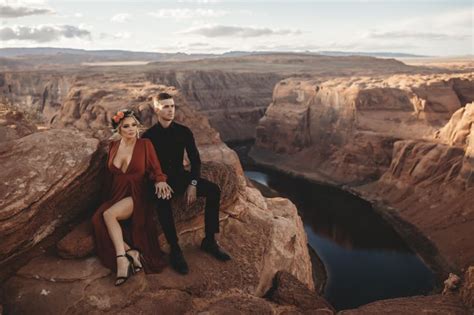 A Couple S Sexy Canyon Photo Shoot Popsugar Love And Sex