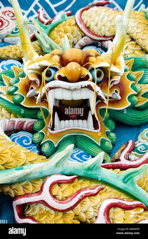 Feng Shui Dragon Chinese Temple Fotos E Imágenes De Stock Alamy