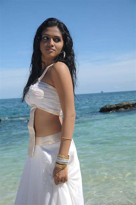 Pakadai Wallpapers South Indian Actress Sunaina Hot
