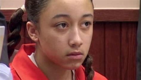 cyntoia brown sex trafficked teen convicted of murder released after