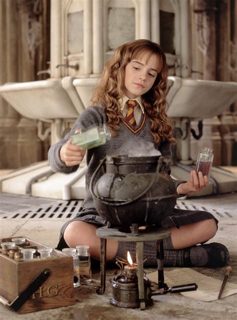 would emma watson ever play hermione again emma watson harry potter