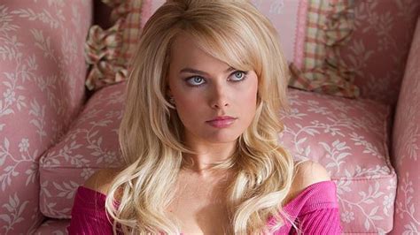 From Neighbours To The Oscars Why Margot Robbie Is The