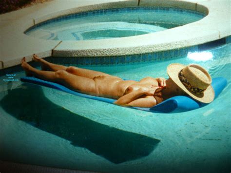 Lady S Nude Sunbathing May 2016 Voyeur Web