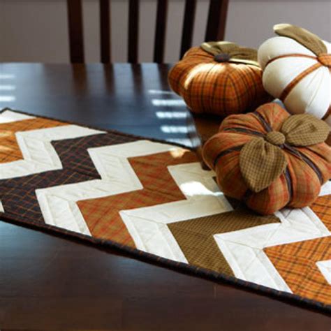 easy halloween table runner patterns  ideas guide patterns