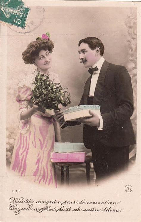 Vintage Romantic French Lovers Postcard Couple Love Card