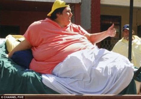 world s fattest man dies from pneumonia months after successful weight
