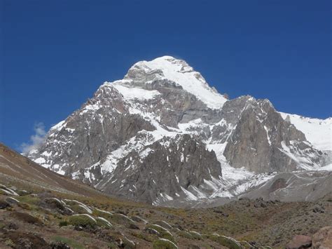 aconcagua expedition climb  tallest mountain  south america