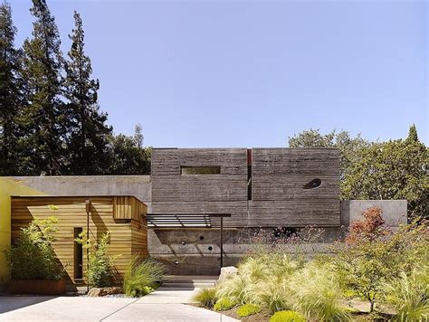 hybrid wood  concrete home modern house designs