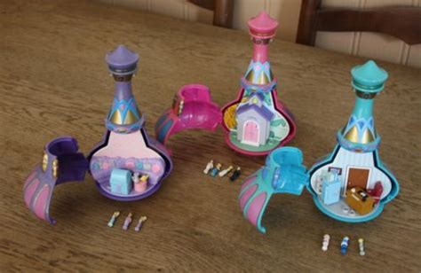 I Dream Of Jeannie Collectible Polly Pocket Genie Bottle