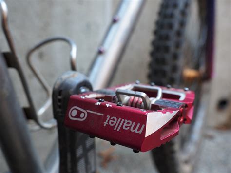 crankbrothers mallet dh pedals