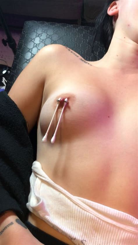 leaked video of nude noah cyrus piercing her nipples