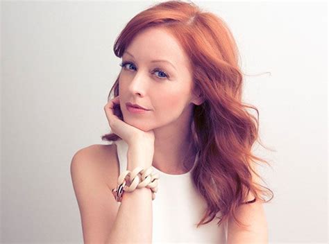 lindy booth sexy hair hairstyle lindy booth celebs divas canadian