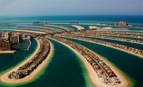 palm jumeirah worlds largest human  island