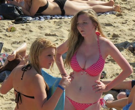 busty teen blonde in bikini very big juggs