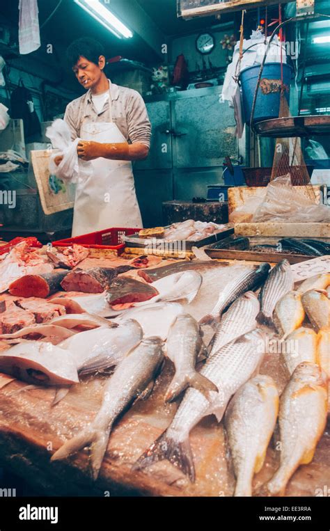 hong kong fish seller  res stock photography  images alamy