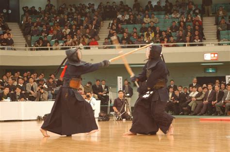 kendo is the sport version of kenjutsu japanese sword fighting the