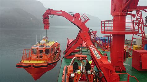 davits  rescue  work boats red rock