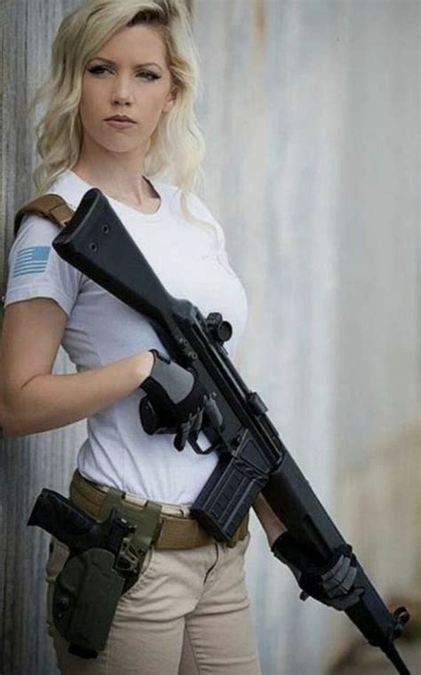 Sexy Military Girls Barnorama