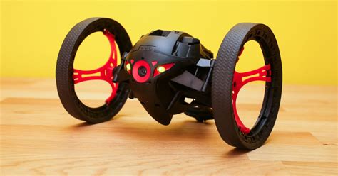 parrot minidrone jumping sumo review grab  video  ground level  spinning rolling