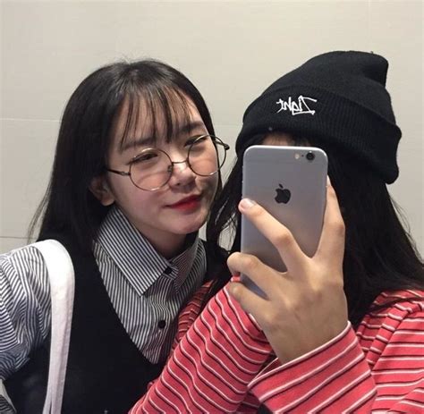 pin oleh eve di bangtan foto diri sendiri gadis korea