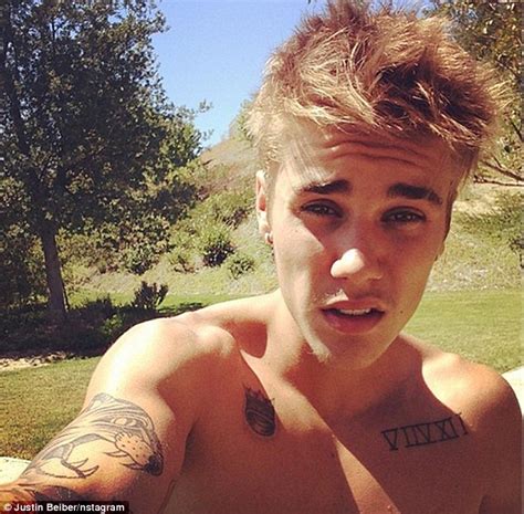 Justin Bieber Sprouts The Beginnings Of A Mustache And Goatee Daily