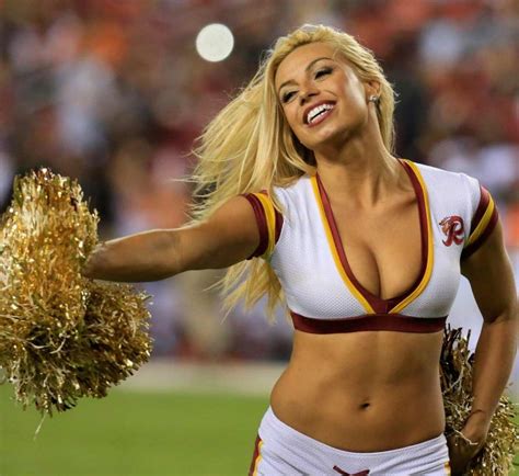 the 10 hottest cheerleaders in the nfl muscle and fitness