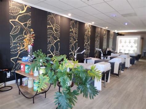 modern nail spa updated march     reviews