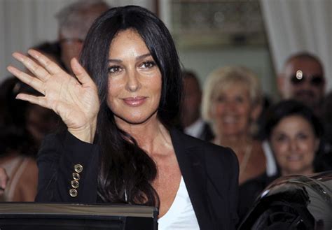 double life line on hand of monica bellucci palmistry indian palm reading palmistry hast