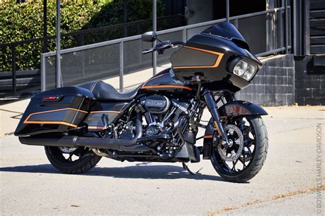 close    harley davidson road glide special boswells
