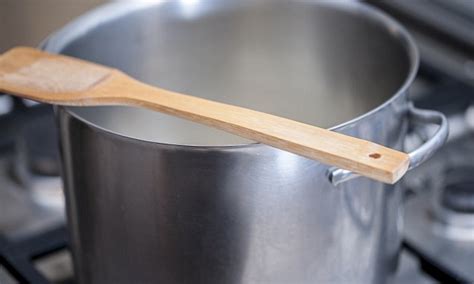 The Kitchen Hack To Stop Your Pans From Boiling Over