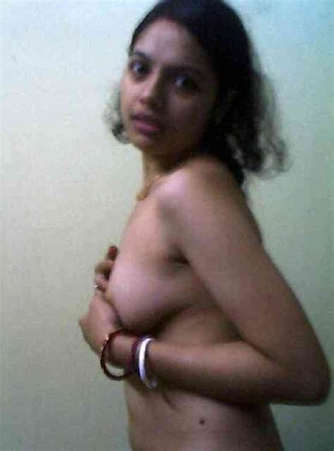 desi bhabhis strip nude photos hot indian gallery