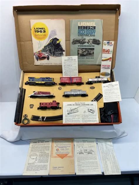 Vintage Lionel Ho Train Set No 14143 Santa Fe Diesel Military Freight