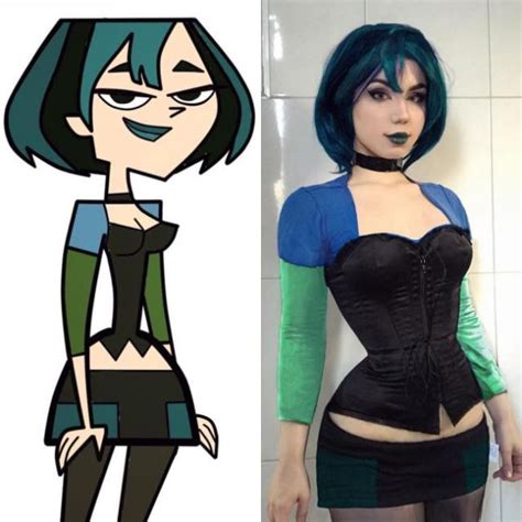 This 18 Year Old Girl Is A Perfect Cosplayer 16 Pics