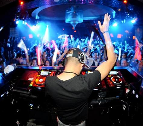 dj chuckie and redfoo at lavo s all night tuesdays