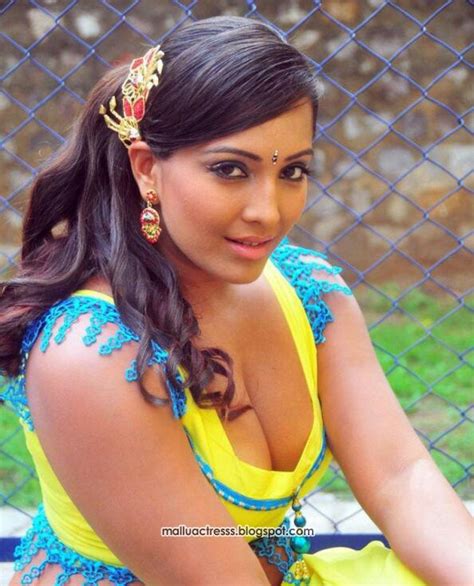 All Collection Wallpapers Meghna Naidu Hottest Wallpaper