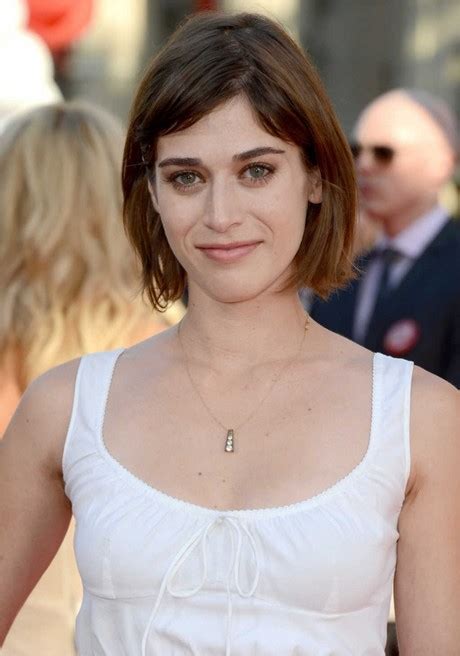 Lizzy Caplan To Work Those Improv Comedy Muscles With Seth Rogen And