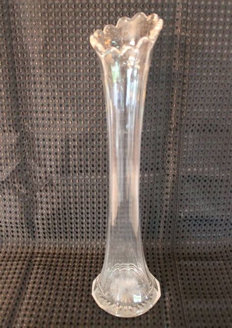 vintage clear glass  stretch flower vase  glass vase clear glass