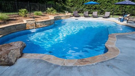 jm pool company  professional services  swimming pools