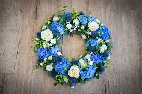 floral wreath moutan