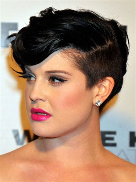 10 Easy Short Hairstyles For Round Faces Popular Haircuts