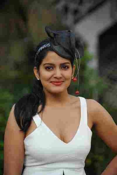 vishakha singh s most unknown facts photos