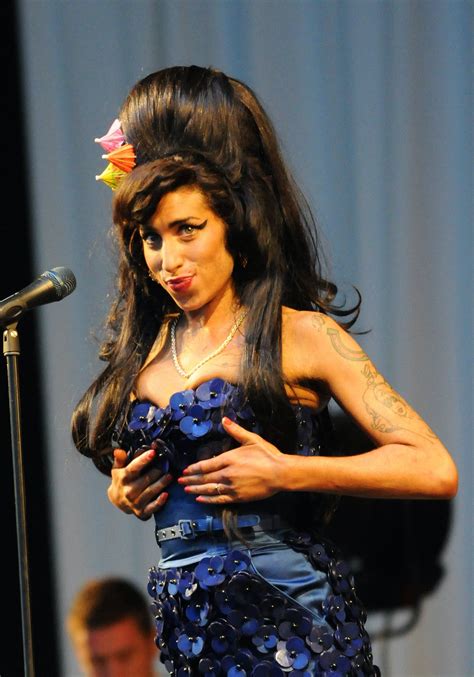 Amy Winehouses Beehive And Eyeliner Were As Big And Beautiful As Her