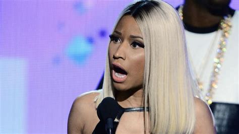 Nicki Minaj Denies Having Sex With Drake And Lil Wayne In