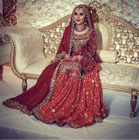 Pin By Emmo Emmiii On Gharara Pakistani Bridal Wear Latest Bridal
