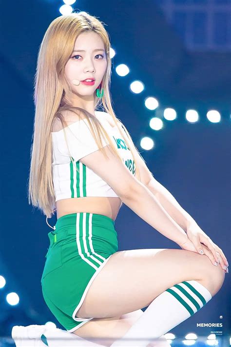 Sexy K Pop Omg That Thighs Are So Hot 🔥