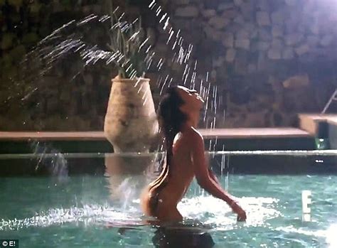 Kourtney Kardashian Nude In The Pool Scandal Planet